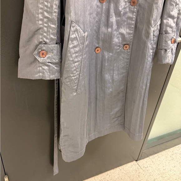 Irving Posluns size 7/8 (on tag) oversized trench EVC Silver w/ hint of blue - Picture 13 of 16